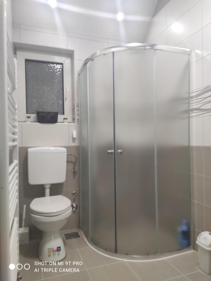 Apartments Airport Inn Dubrave Gornje Εξωτερικό φωτογραφία