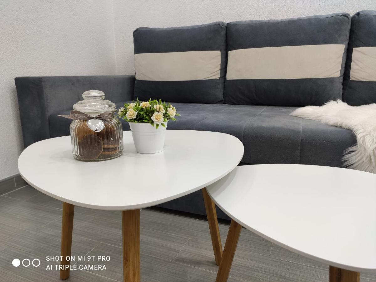 Apartments Airport Inn Dubrave Gornje Εξωτερικό φωτογραφία